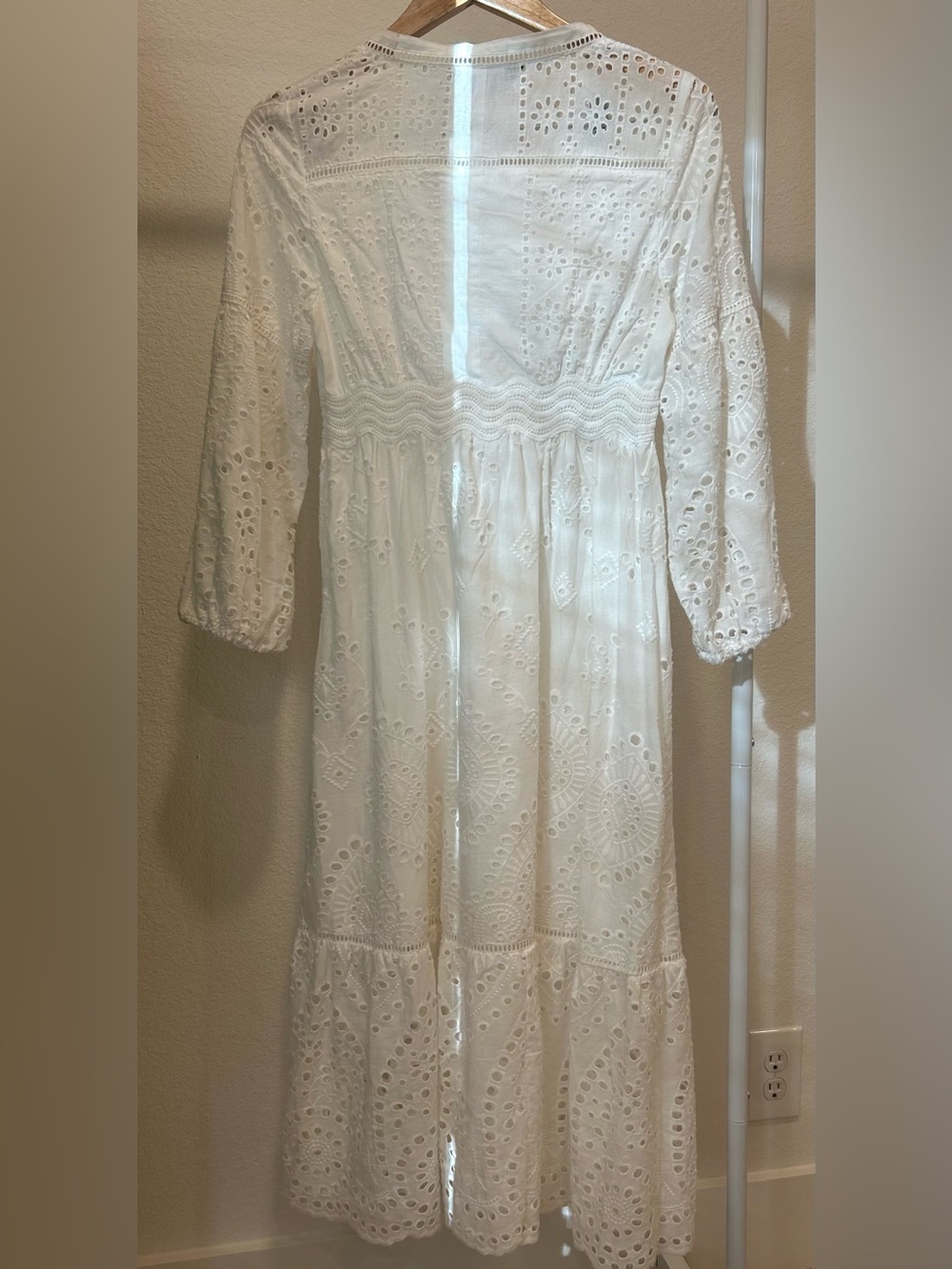 Tuckernuck O.P.T Eyelet Midi Dress NEW - Picture 5 of 7